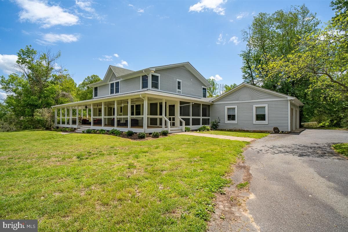 6070 Fredericksburg Road photo 36