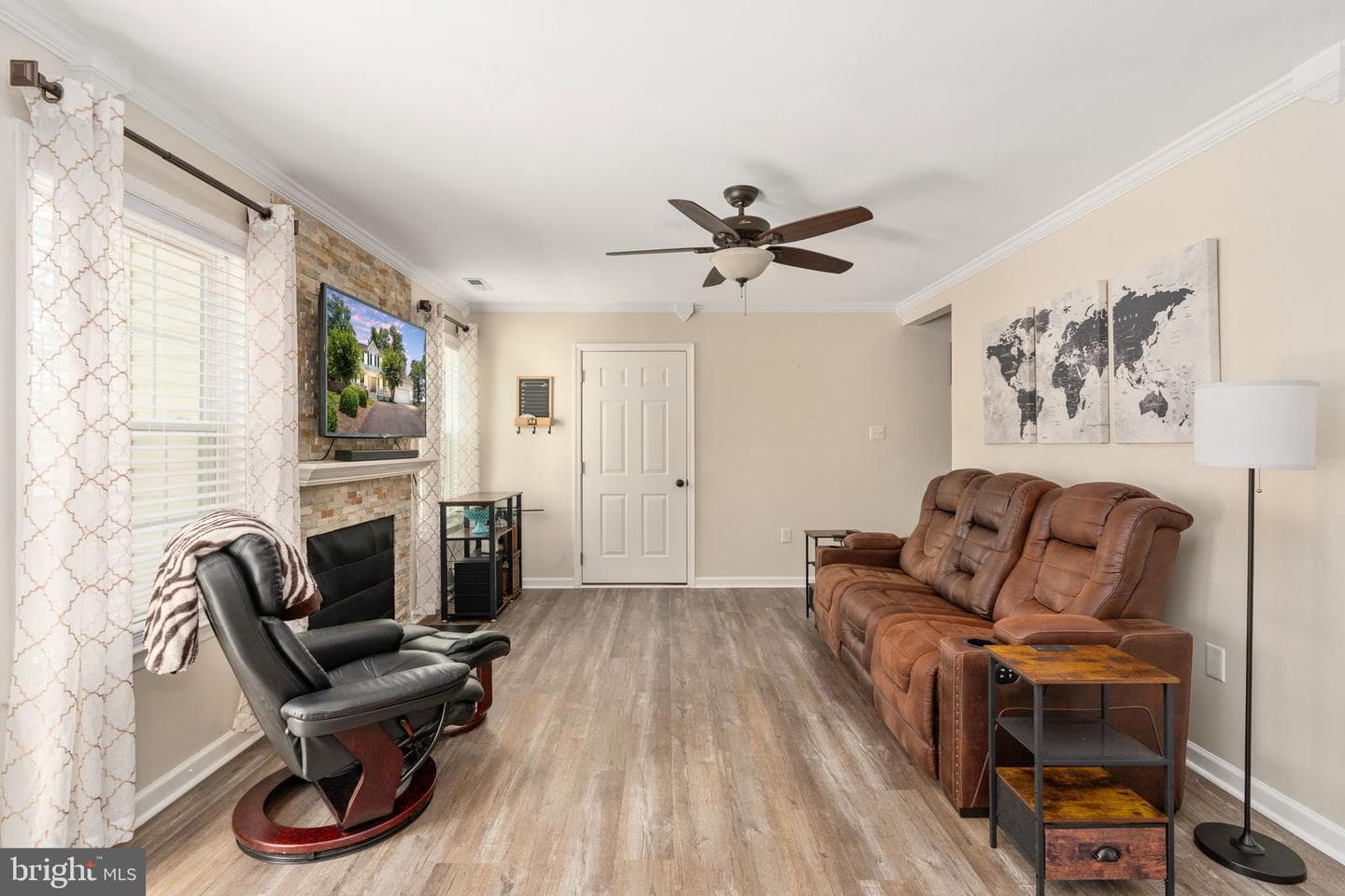 18 Oak Terrace Drive photo 12