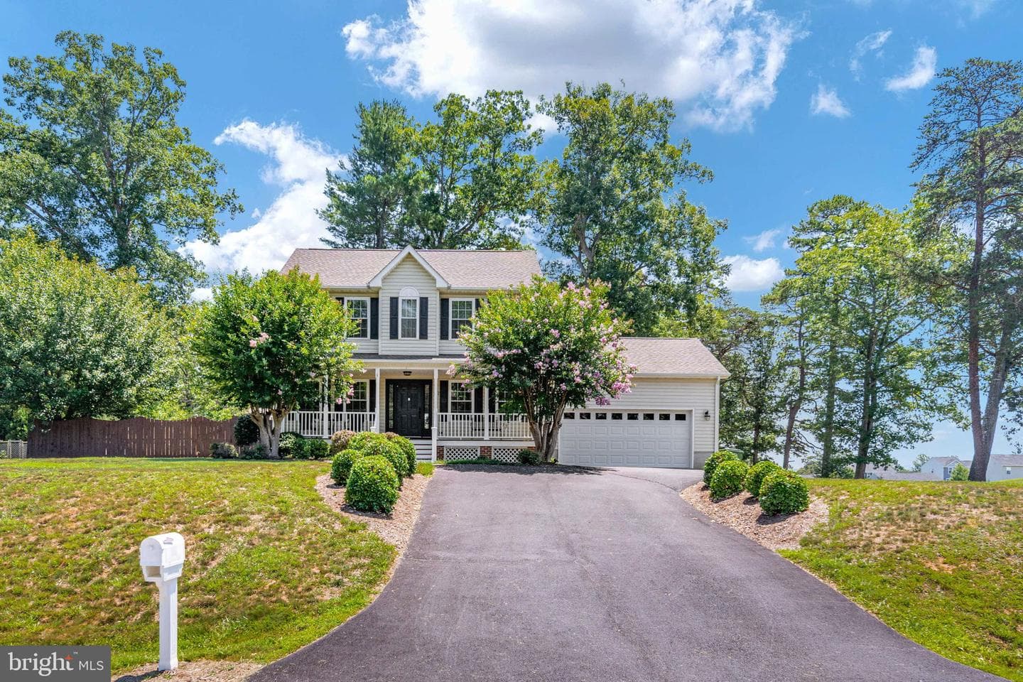 18 Oak Terrace Drive photo 4