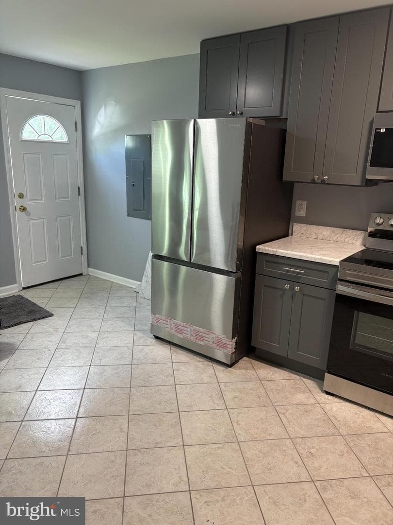 10665 Farys Mill Road photo 2