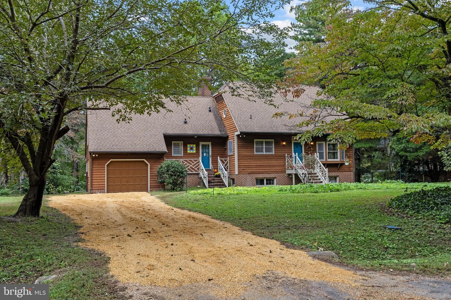 6559 Creek Road photo 3