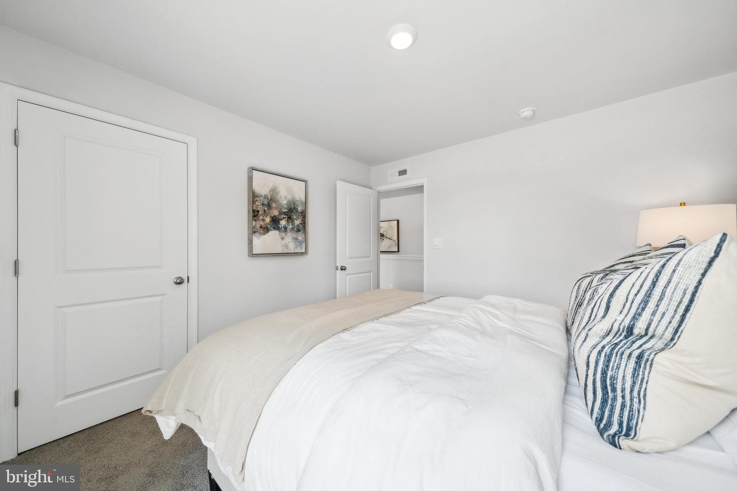 8685 Thomas Jefferson Way photo 22