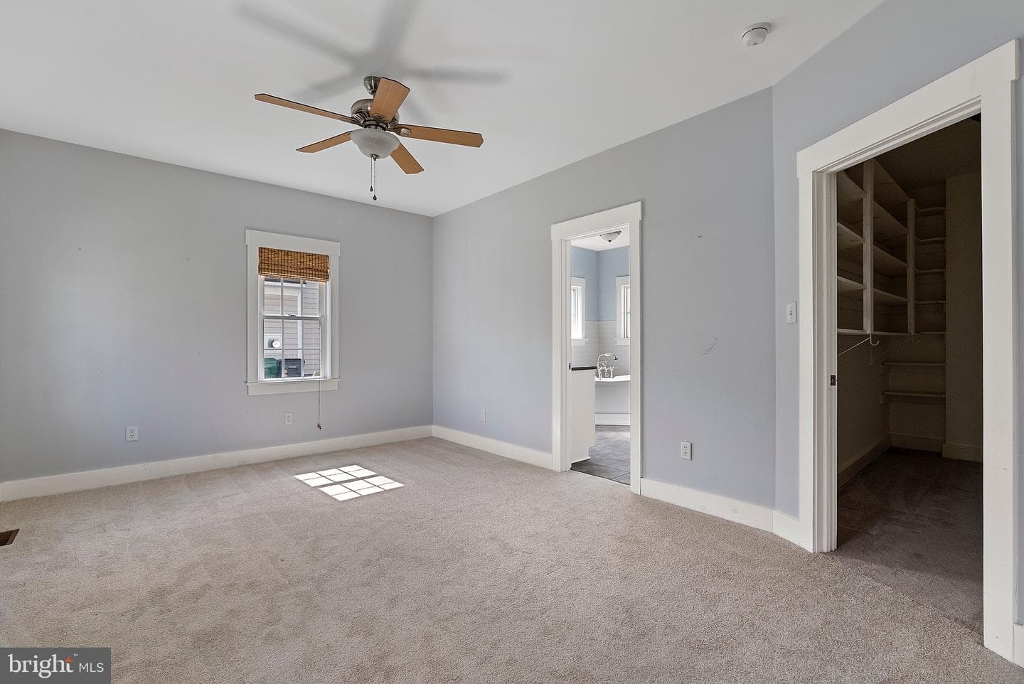 10188 Spring Ivy Lane photo 25