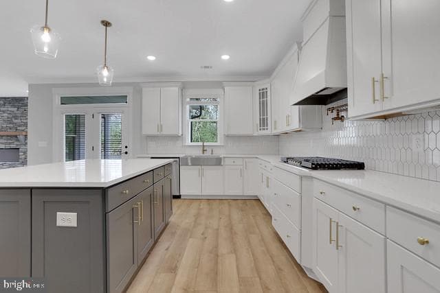 16853 Sheppards Fold Way photo 2