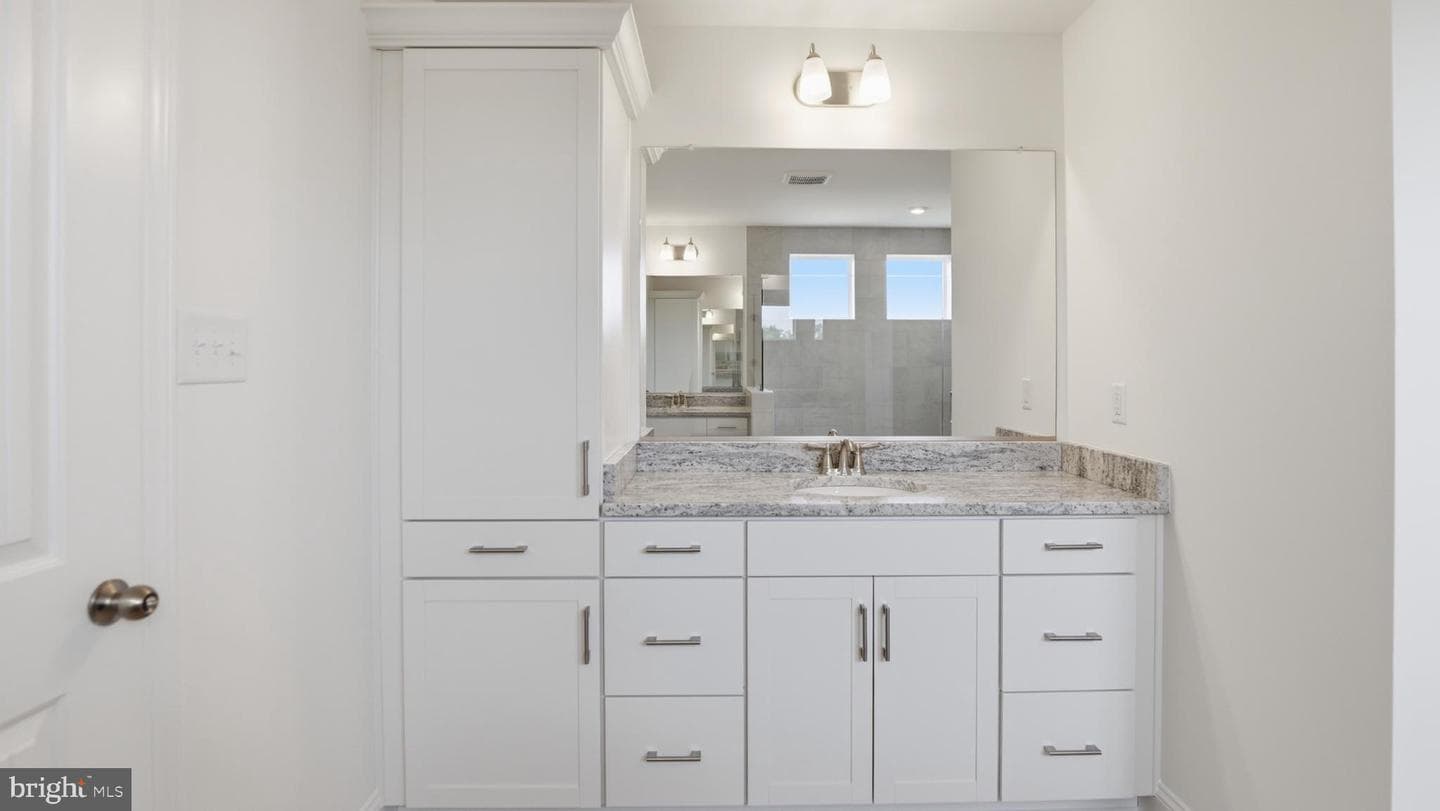 16884 Watchman Way photo 17
