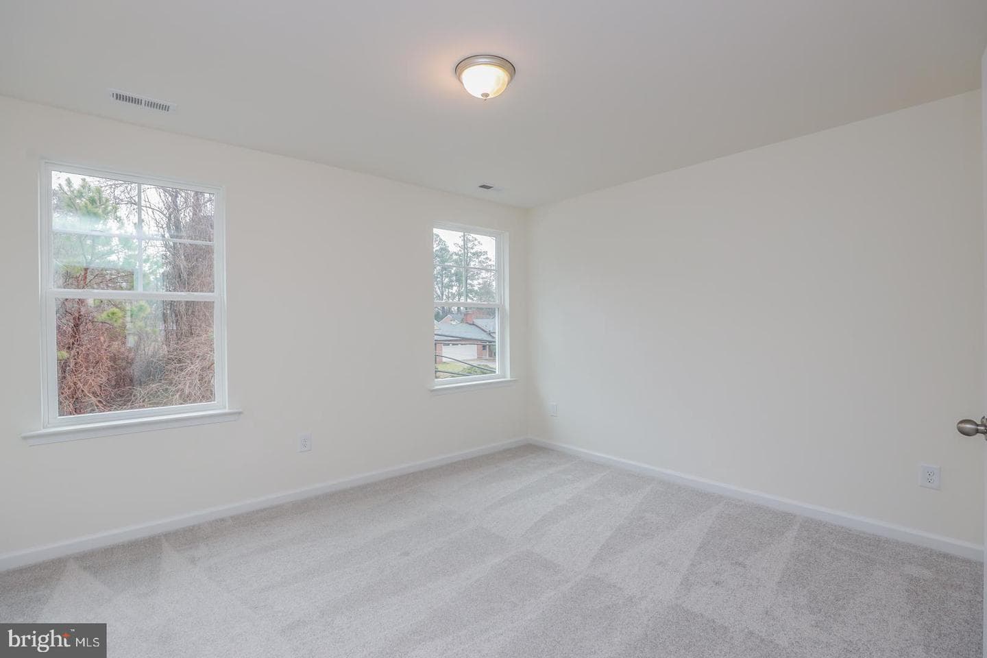 10299 Szalay Lane photo 6