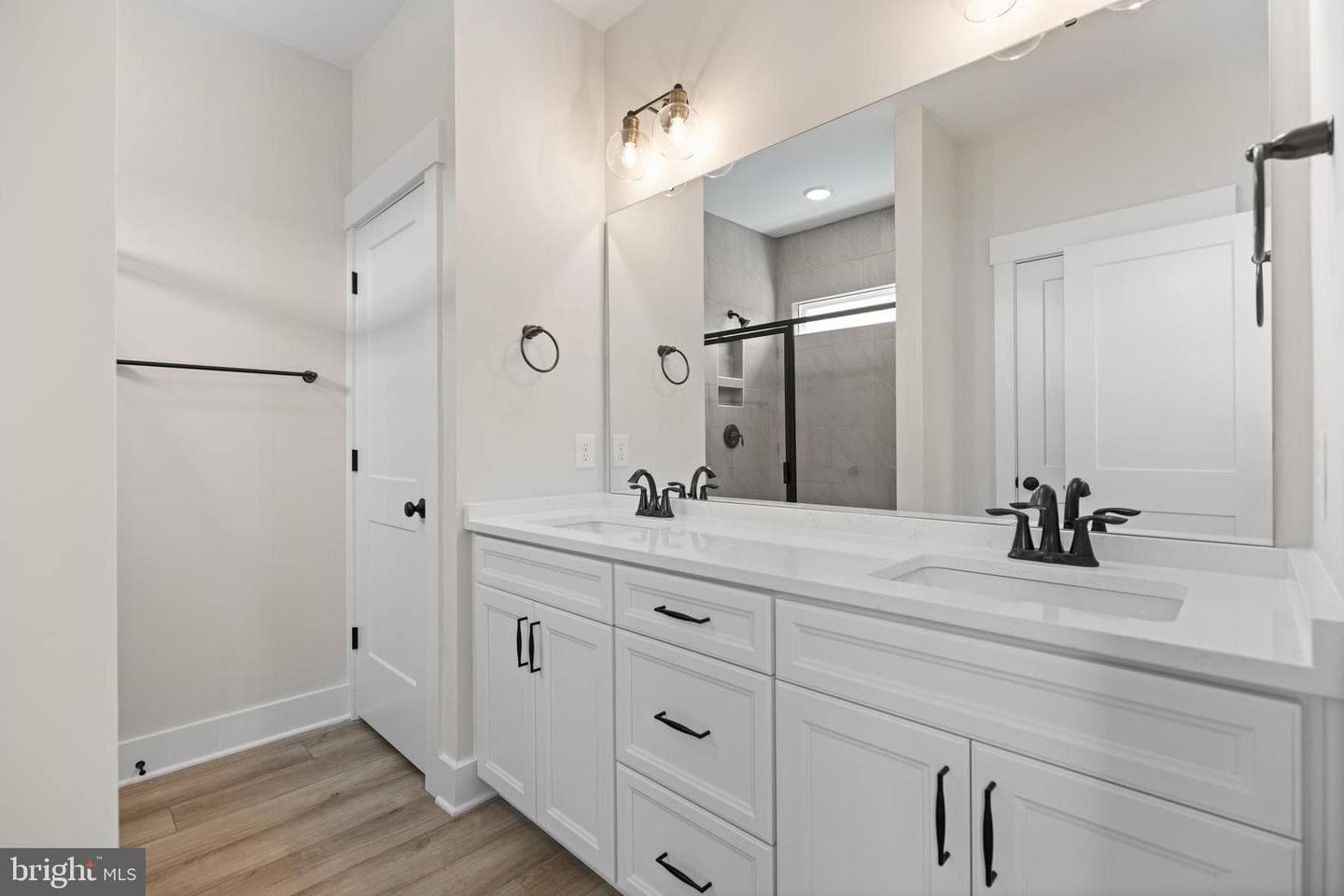 10263 Szalay Lane photo 10