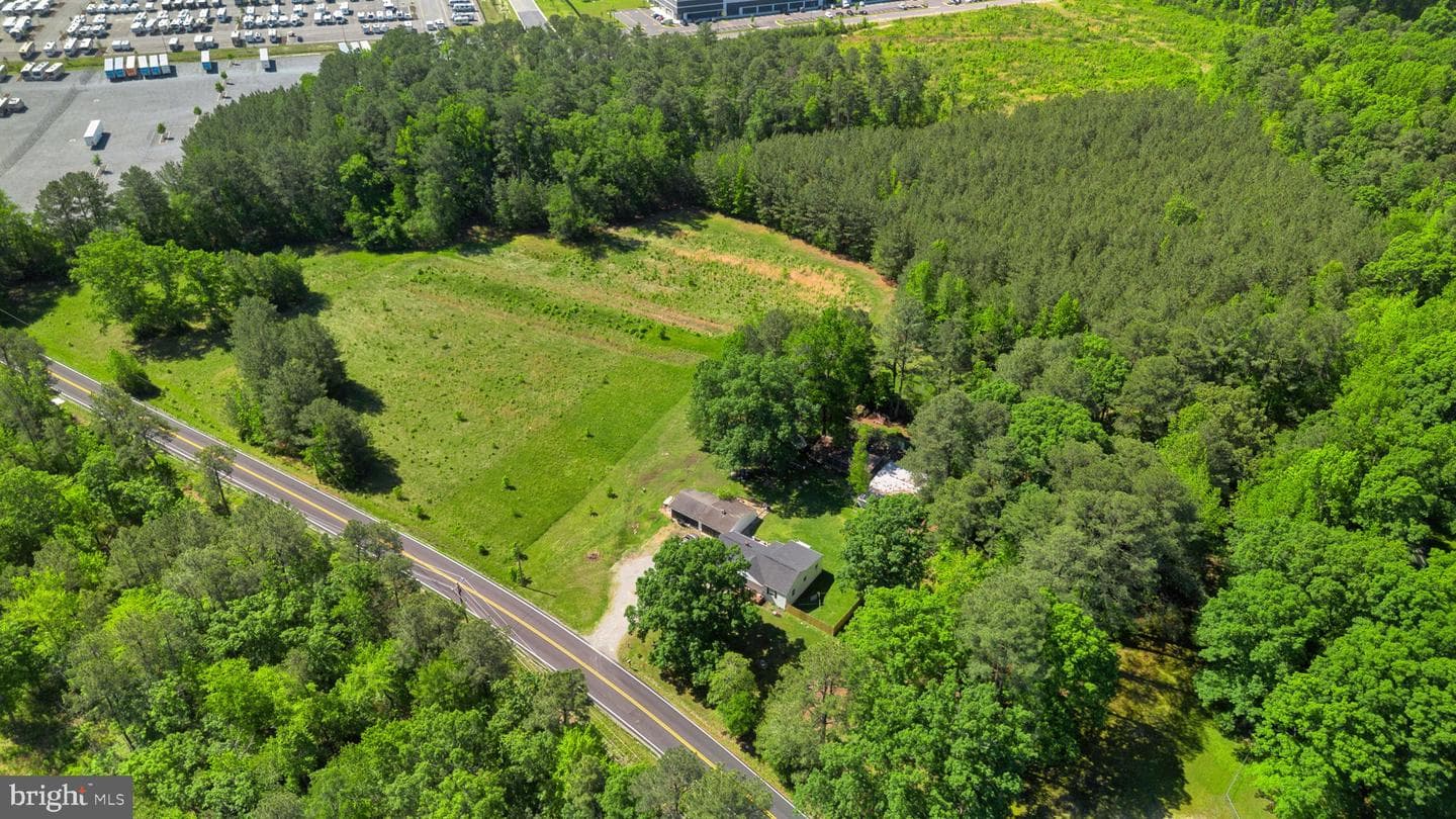 10439 Ashcake Road photo 16