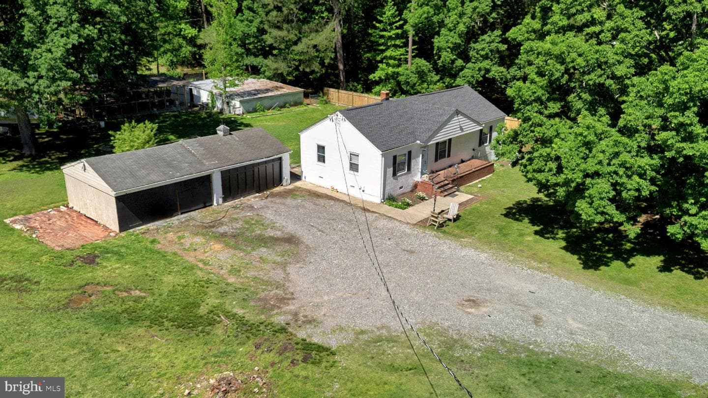 10439 Ashcake Road photo 6
