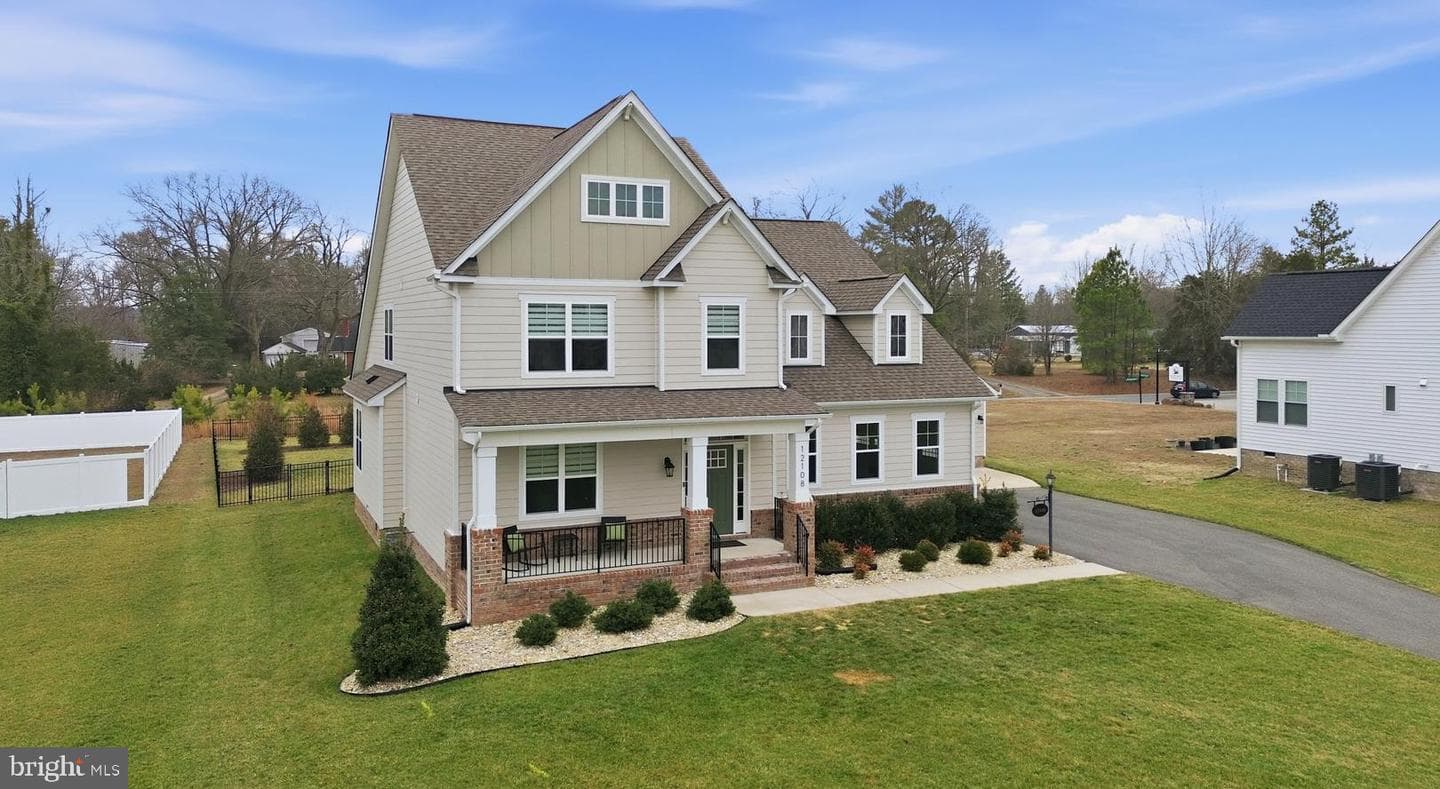 12108 Grandview Hill Court photo 5
