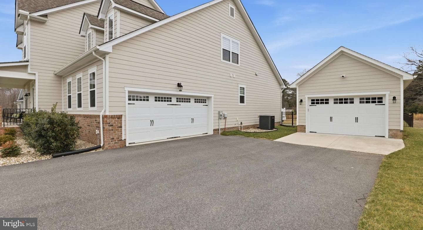 12108 Grandview Hill Court photo 8