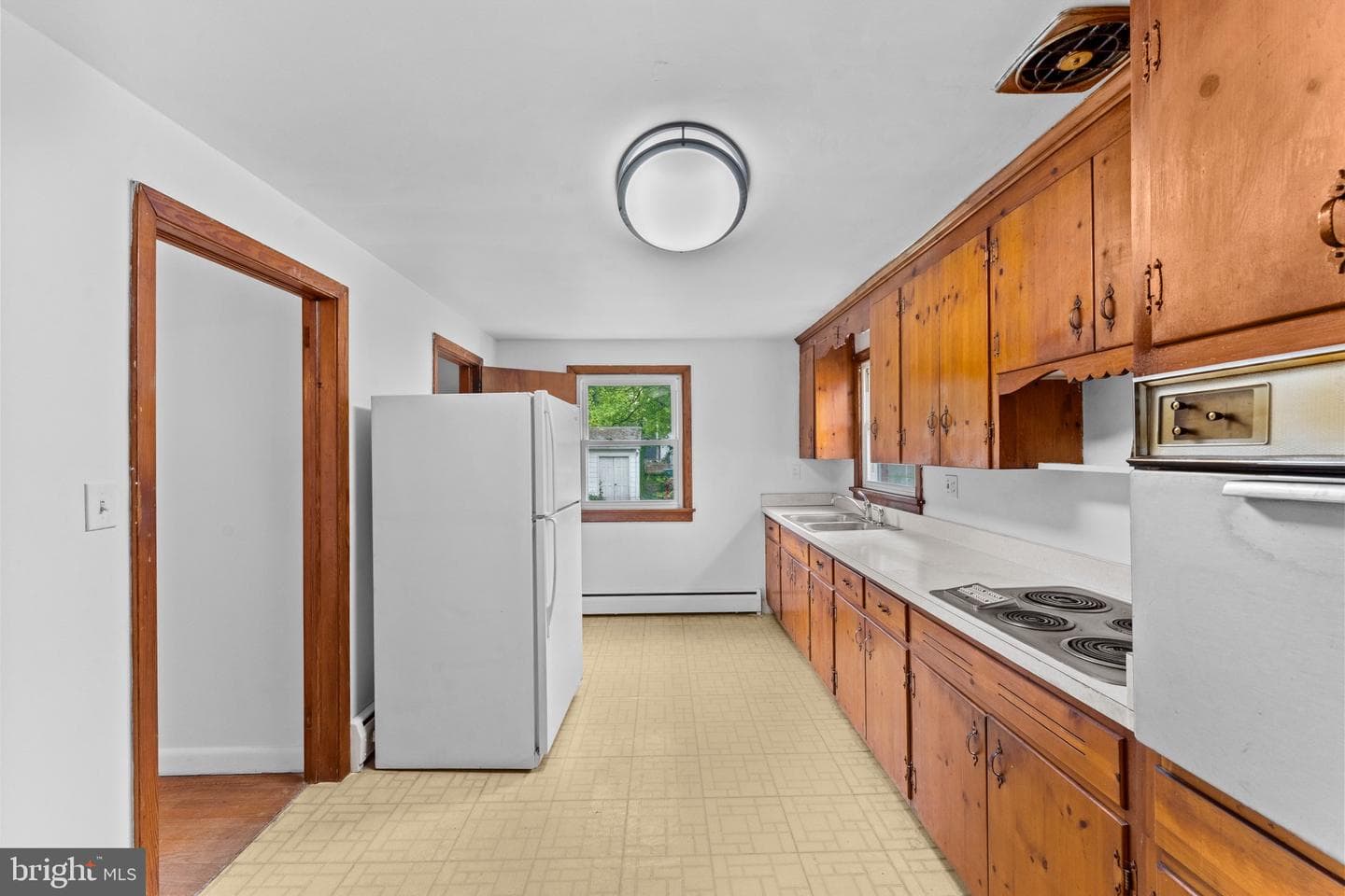 408 Wesley Street photo 22