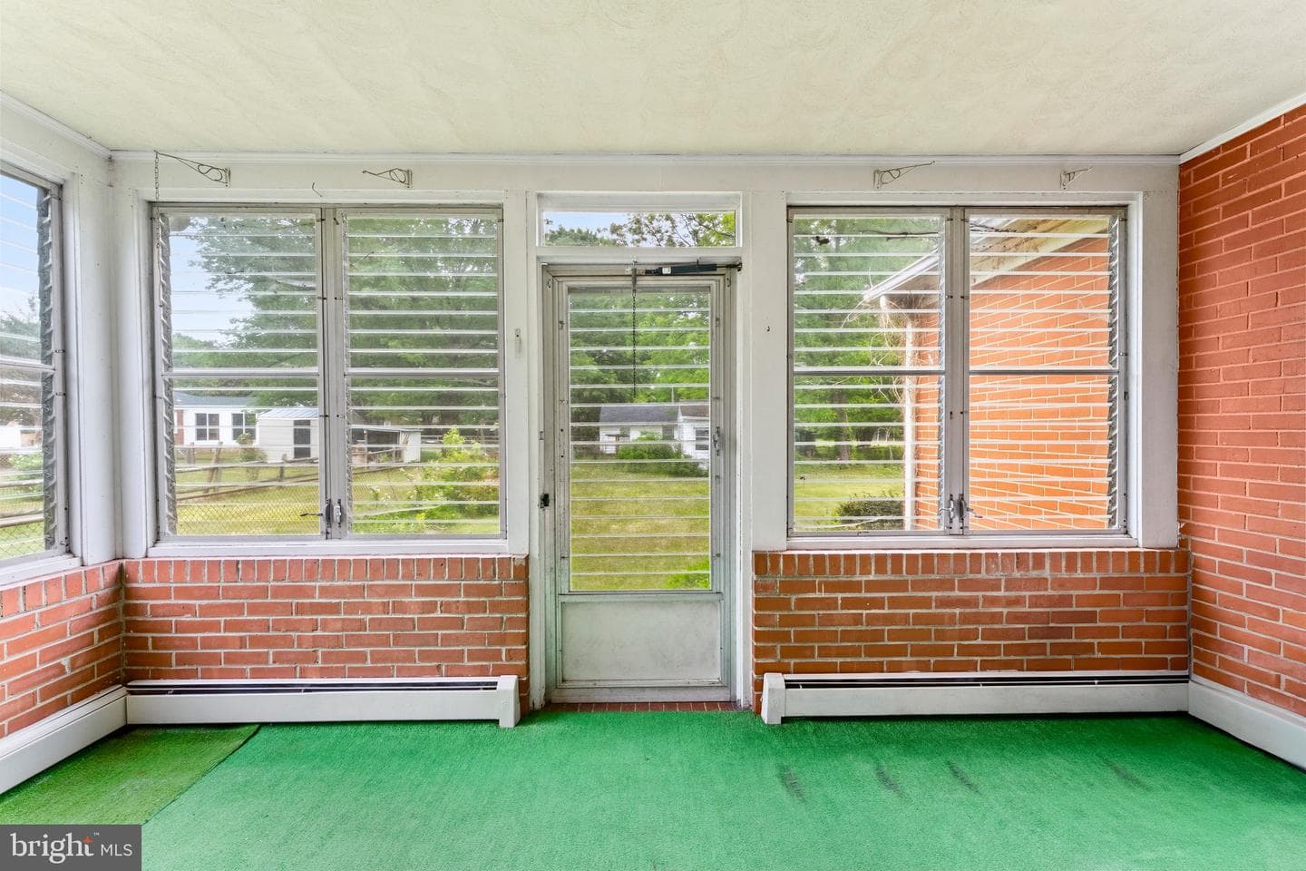 408 Wesley Street photo 28