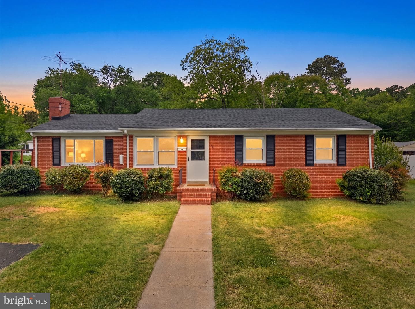 408 Wesley Street photo 35