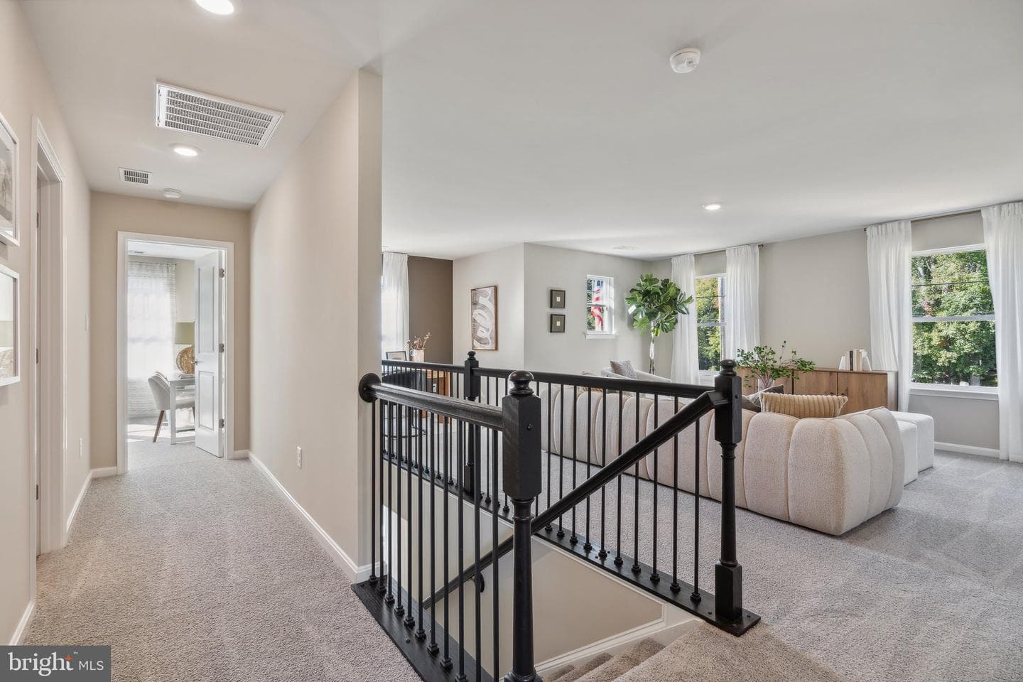 7683 Lloyd Terrace photo 18