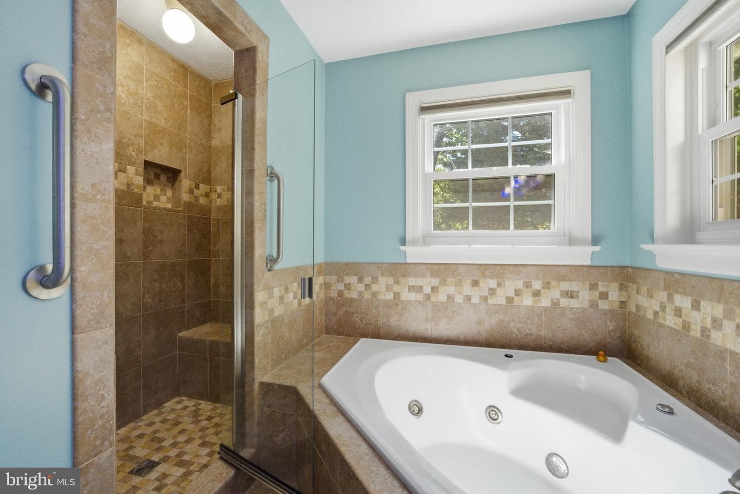 8267 Hanover Grove Boulevard photo 36