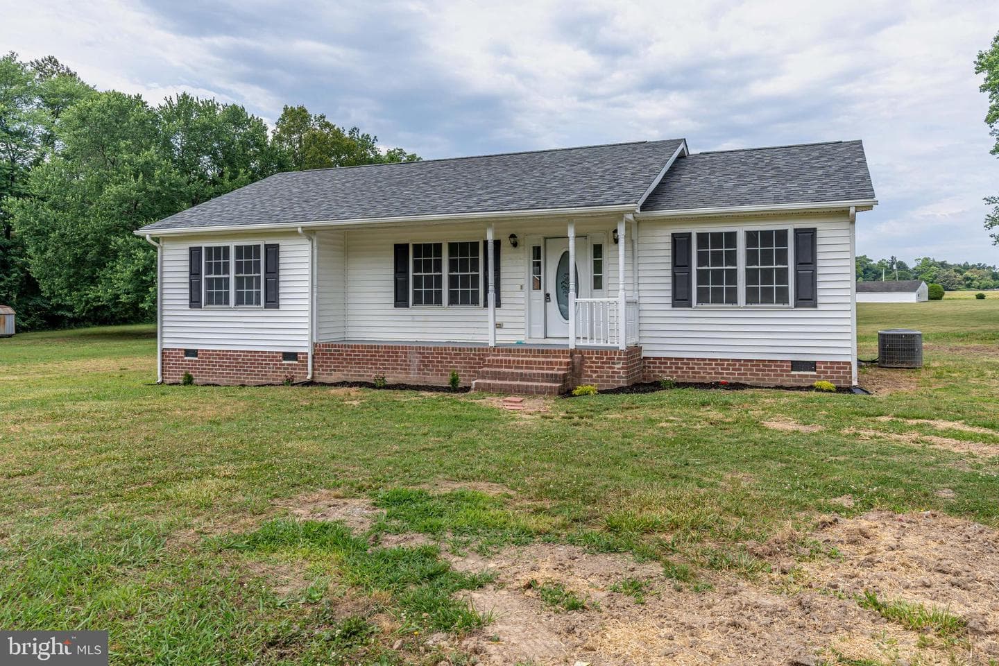 12491 Clinton Heights Drive photo 3