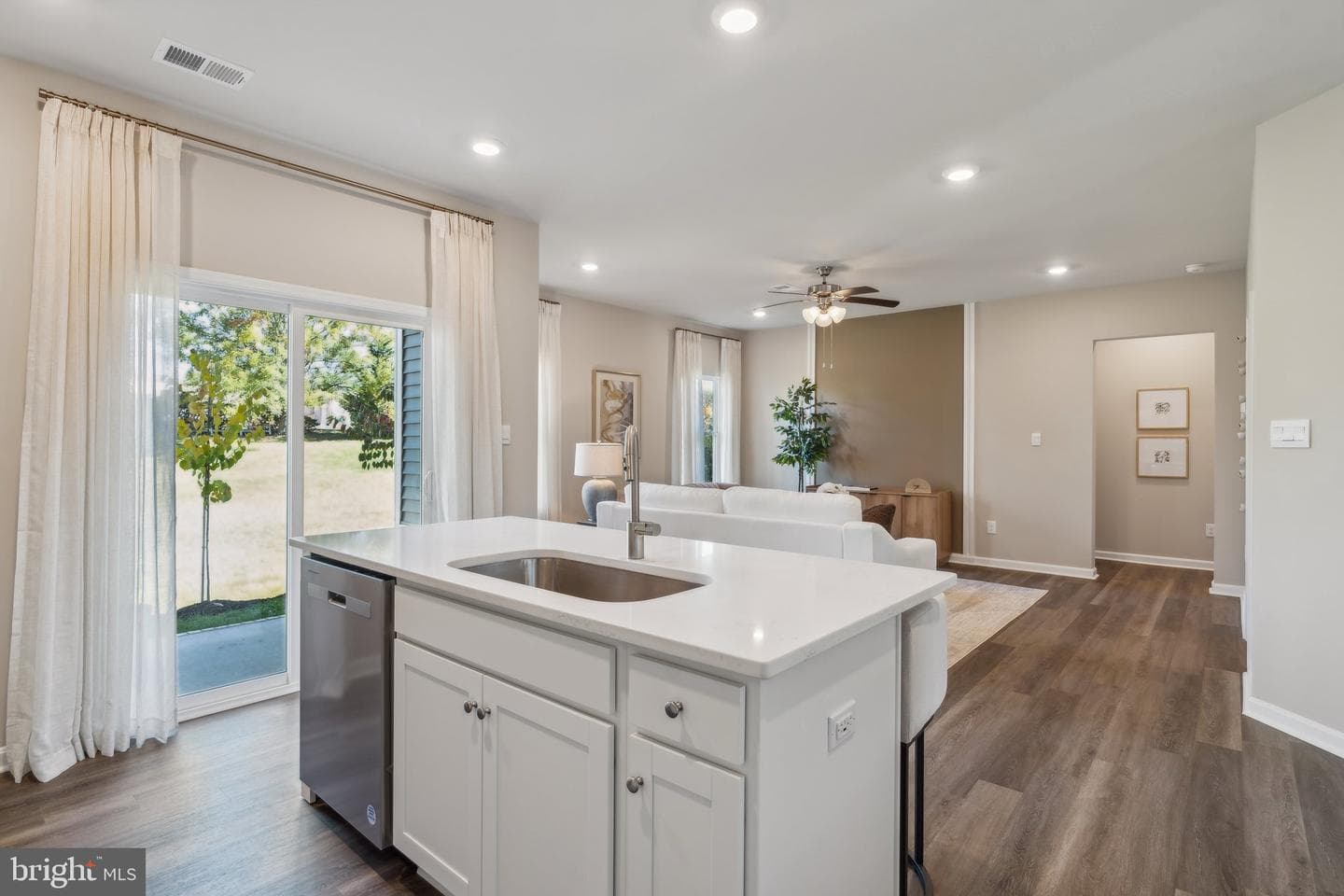 8702 Coastal Terrace photo 16