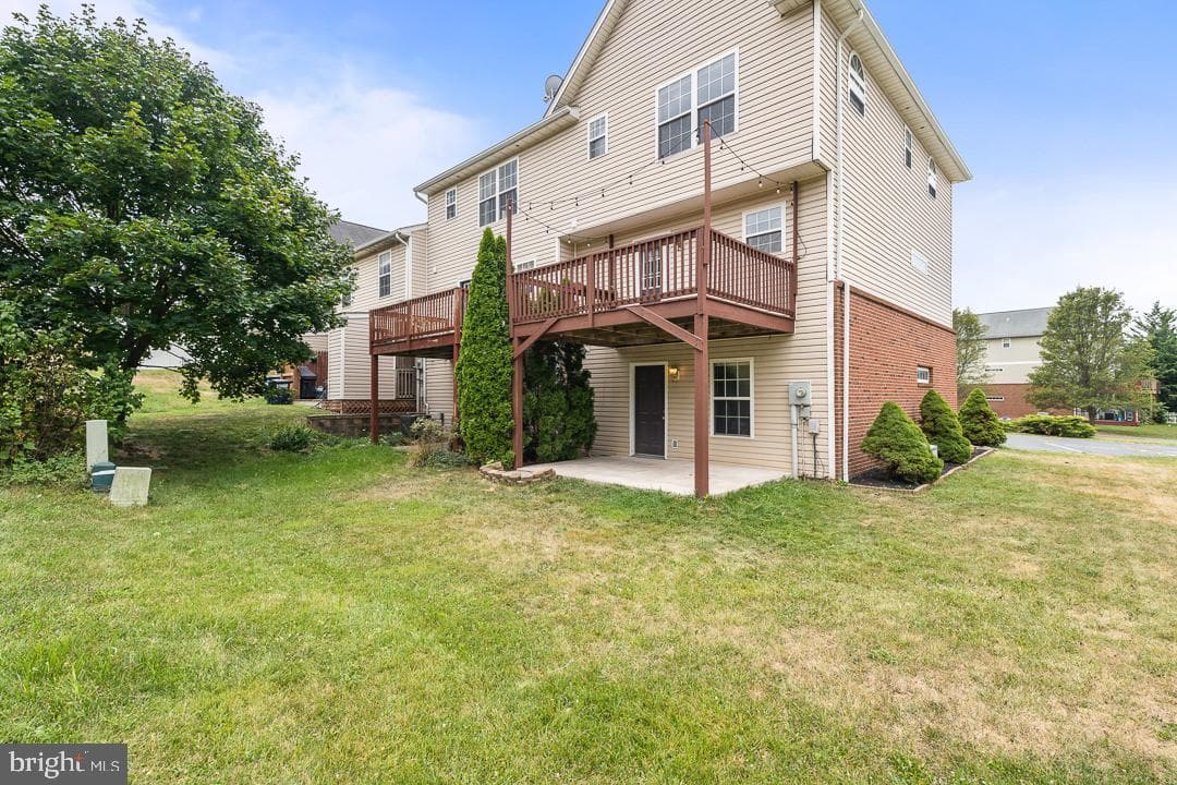 180 Emerson Lane photo 37