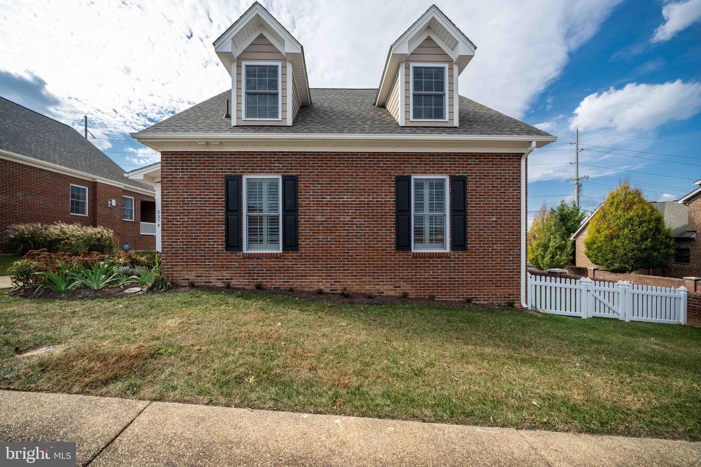 2374 Alston Circle photo 31