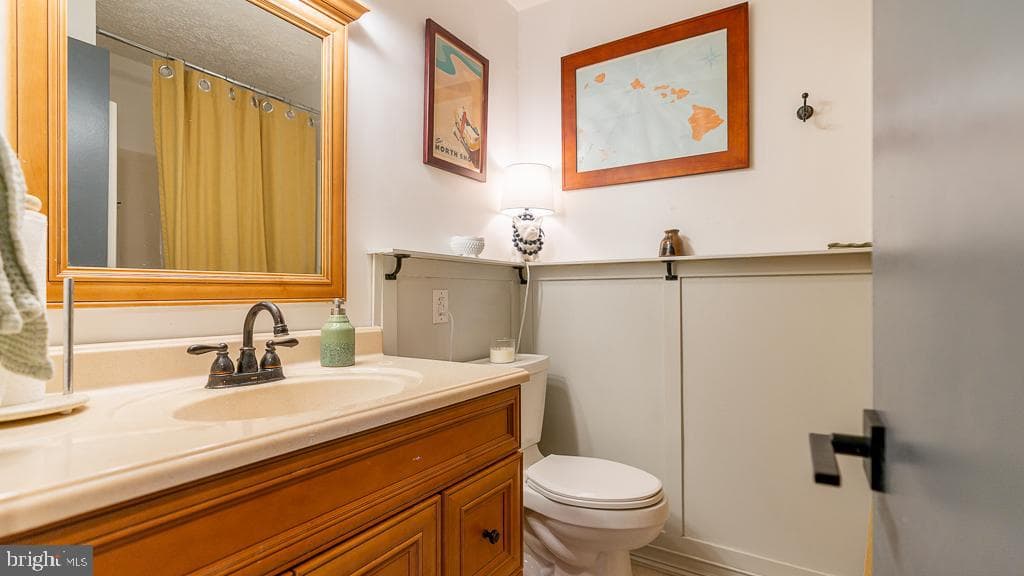 451 Myers Avenue photo 32