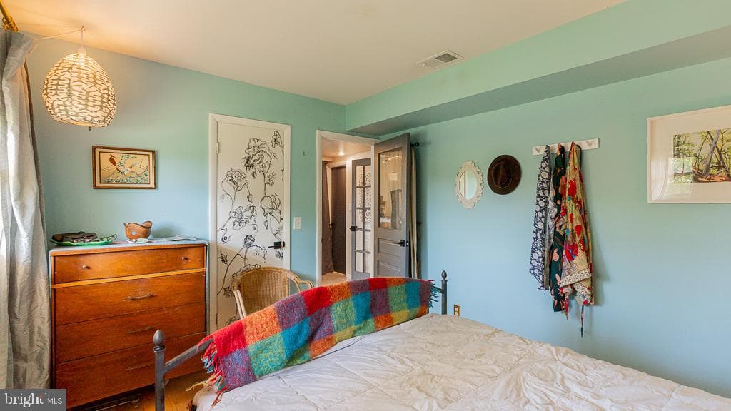 451 Myers Avenue photo 34
