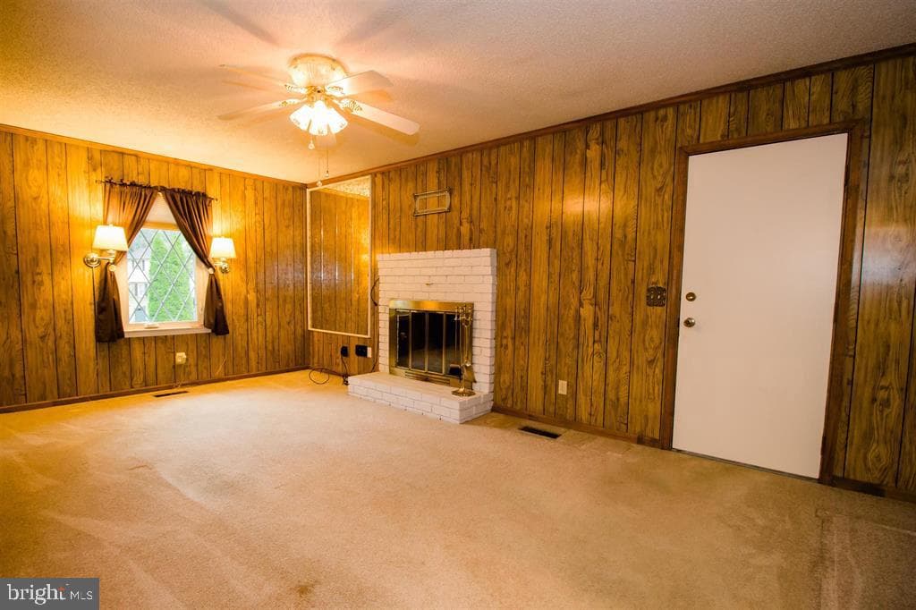 16 Tamela Court photo 19