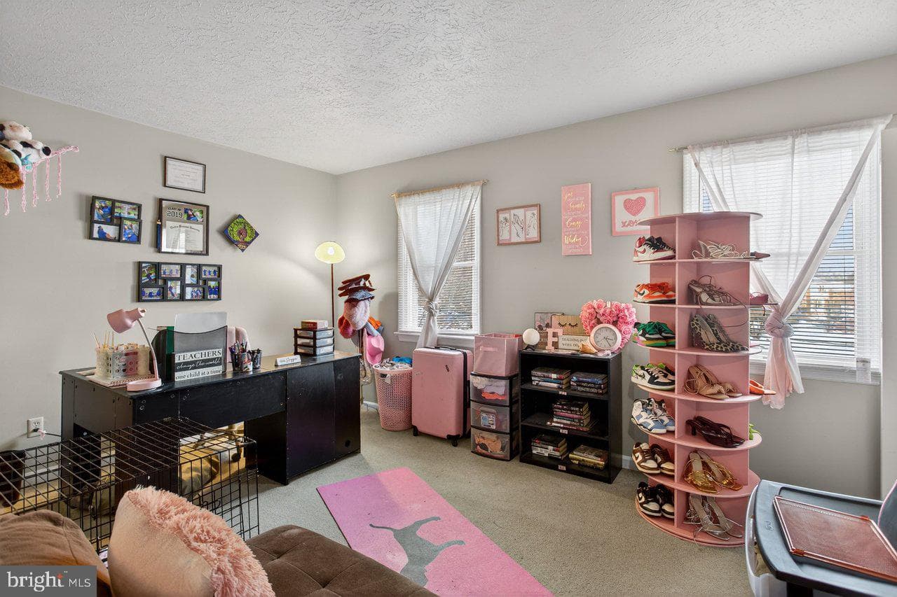860 Vine Street photo 18