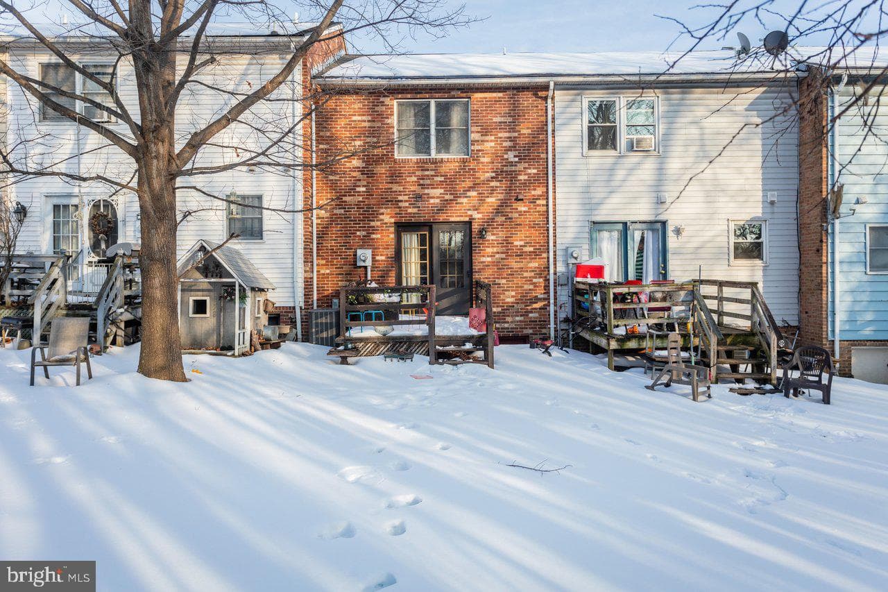 860 Vine Street photo 2