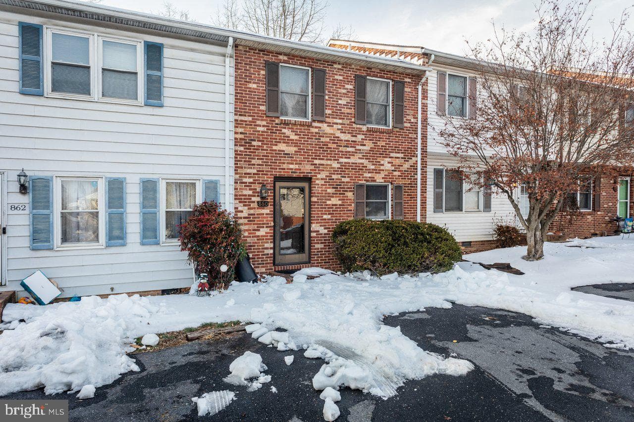 860 Vine Street photo 6