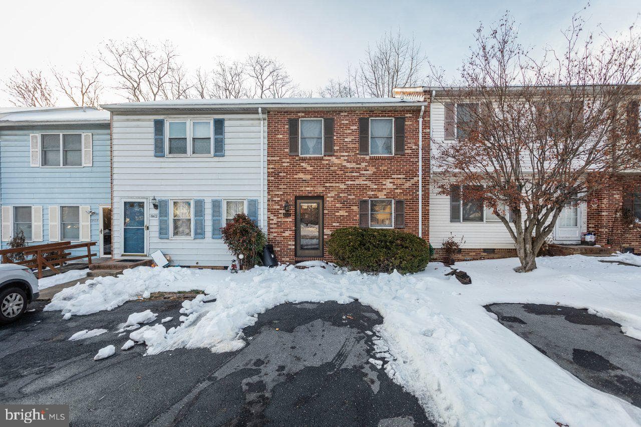 860 Vine Street photo 9