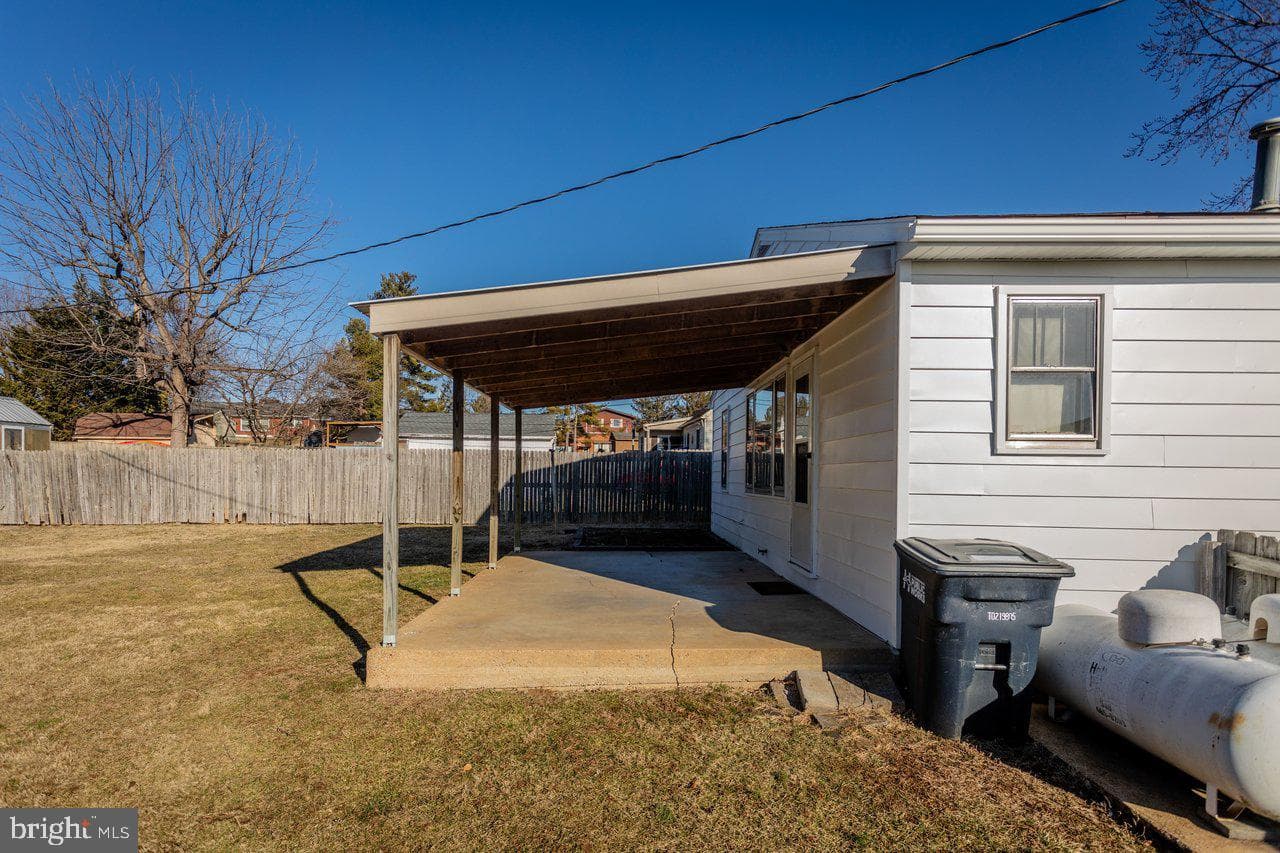 913 Spotswood Drive photo 51