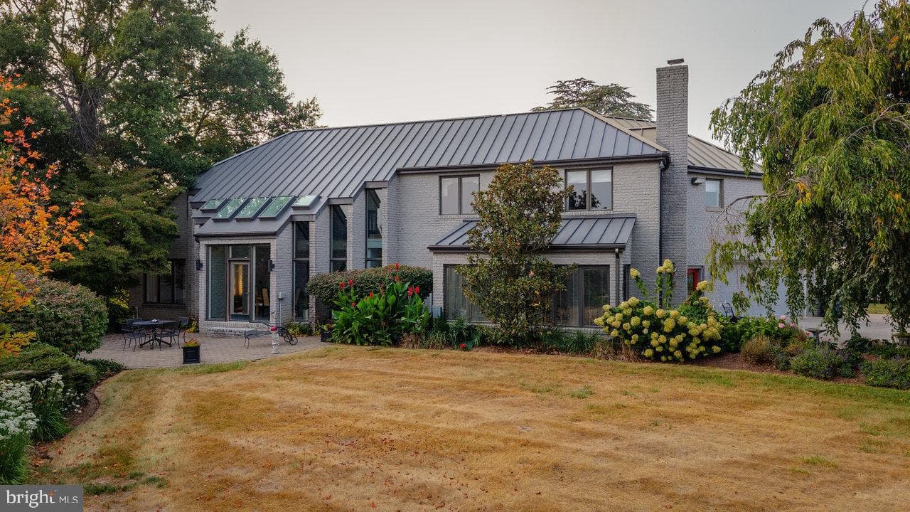 1848 College Avenue photo 89