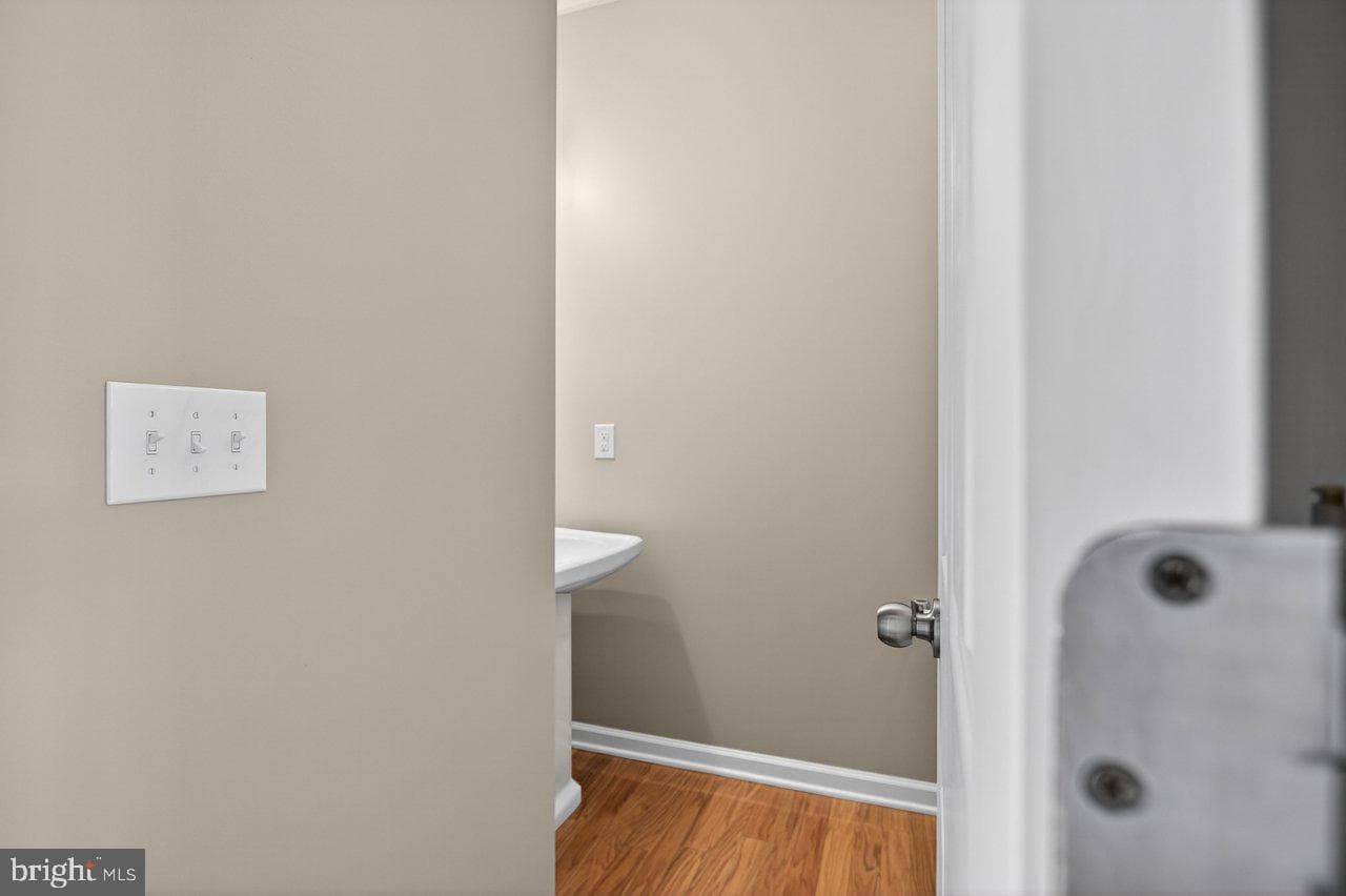 1205 Settlers Lane photo 23