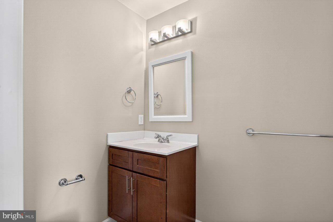 1205 Settlers Lane photo 28