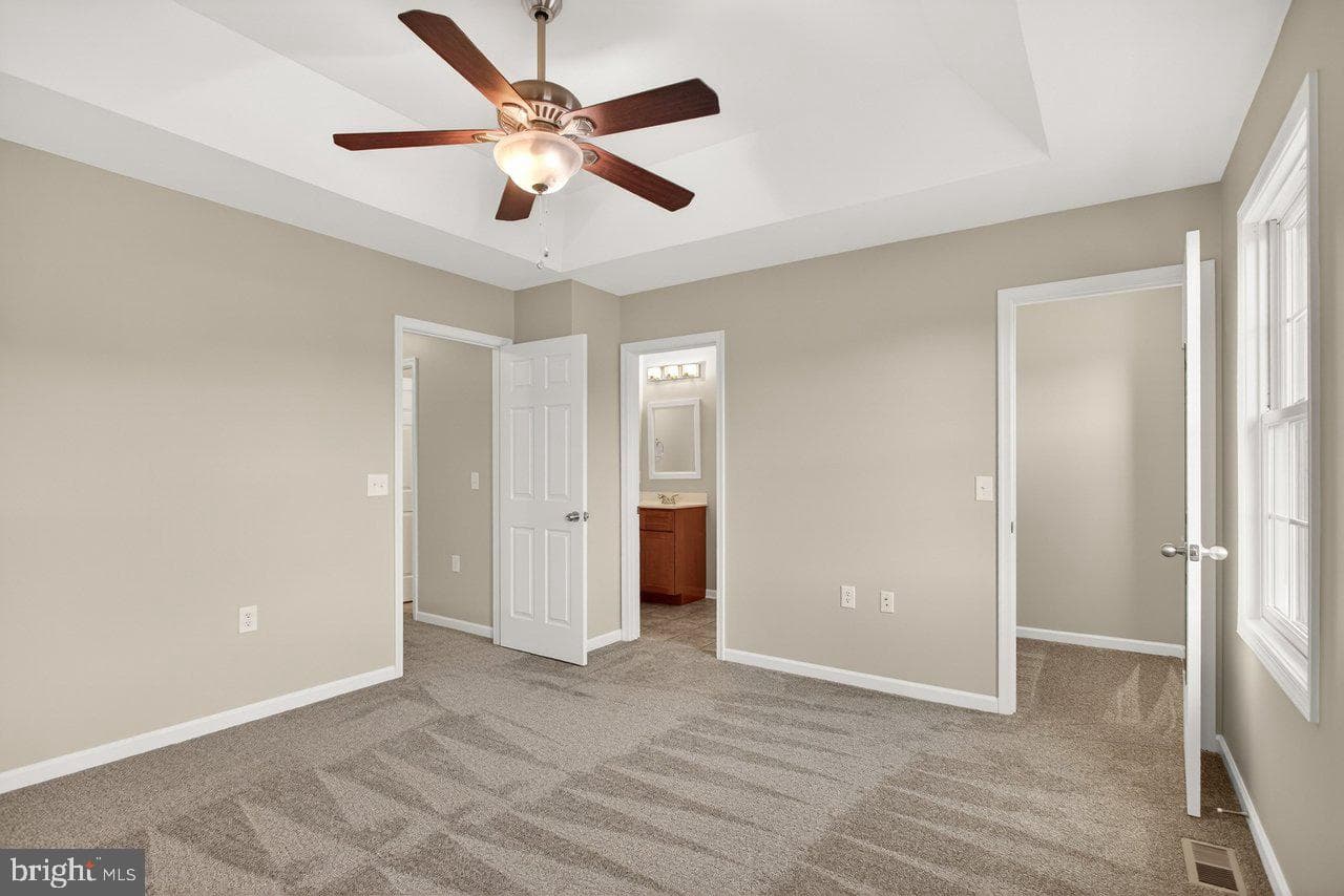 1205 Settlers Lane photo 5