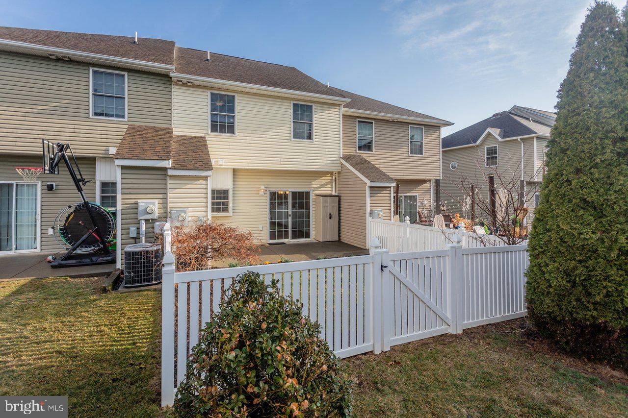 1205 Settlers Lane photo 53