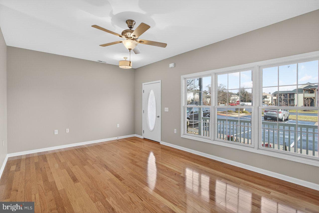 1205 Settlers Lane photo 8