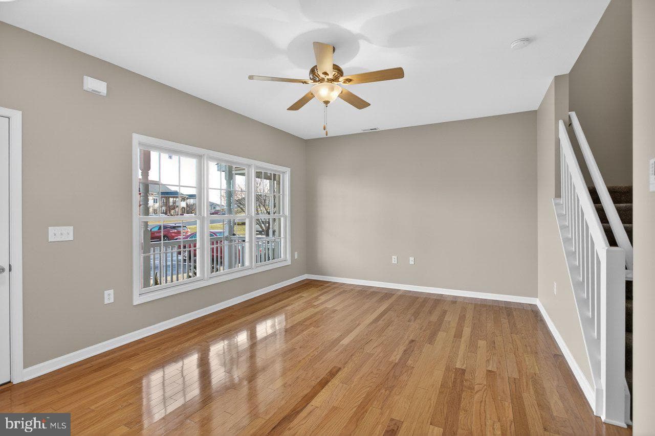 1205 Settlers Lane photo 9