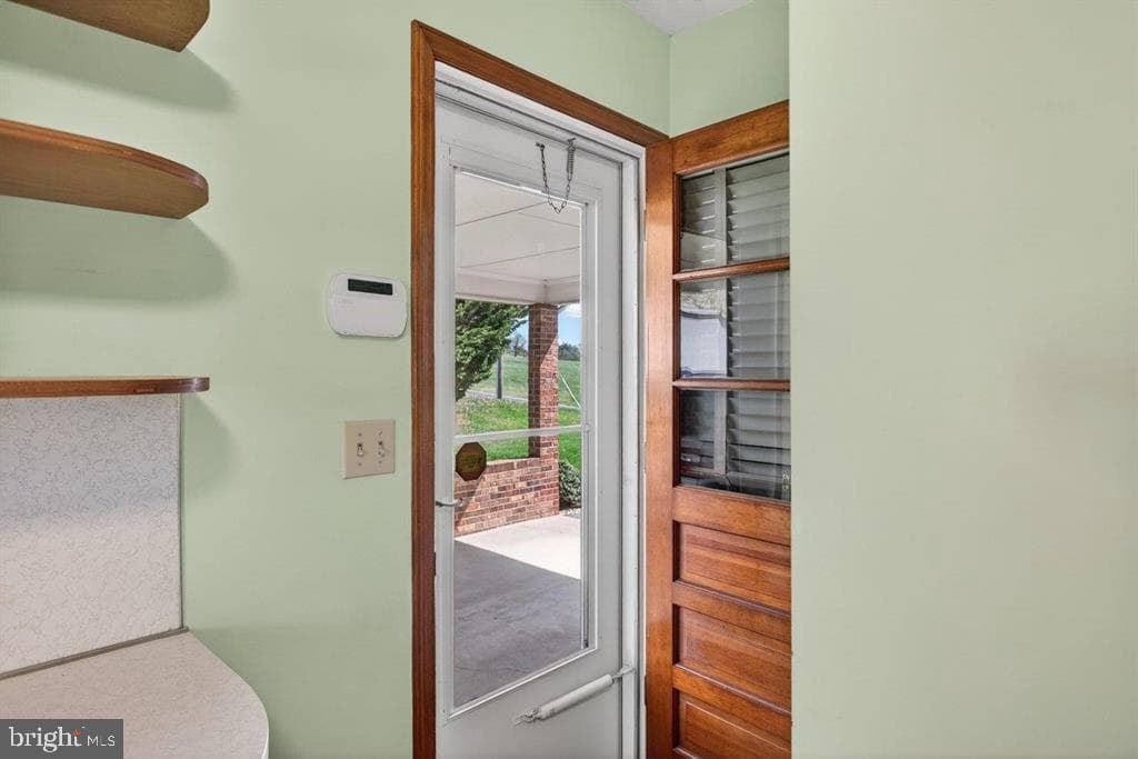 211 Pear Street photo 16