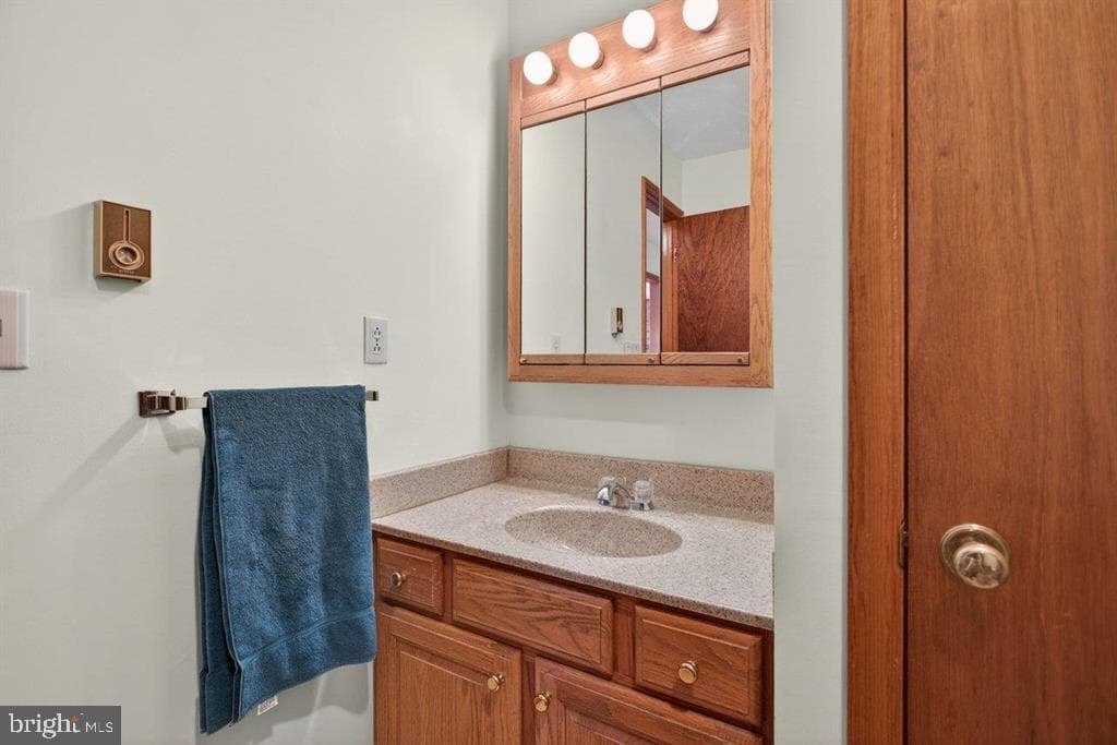 211 Pear Street photo 20