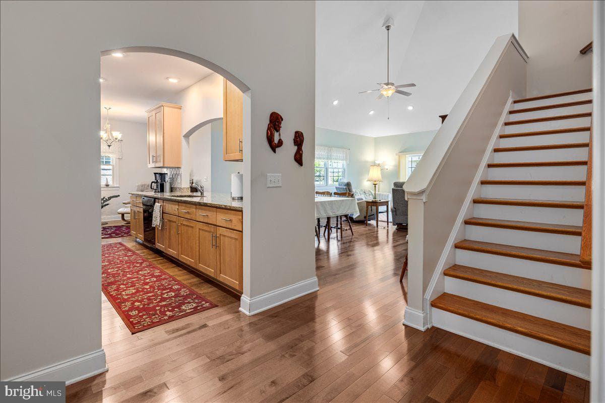 1720 Sherry Ln photo 16