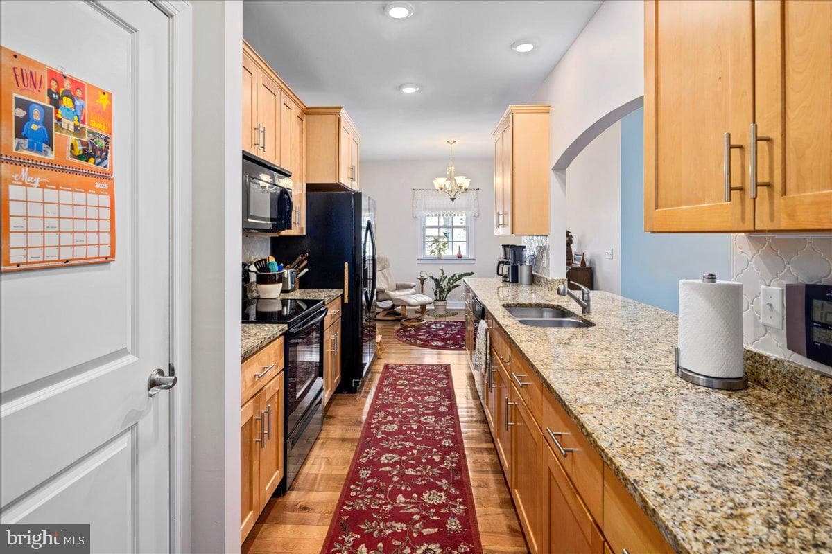 1720 Sherry Ln photo 21