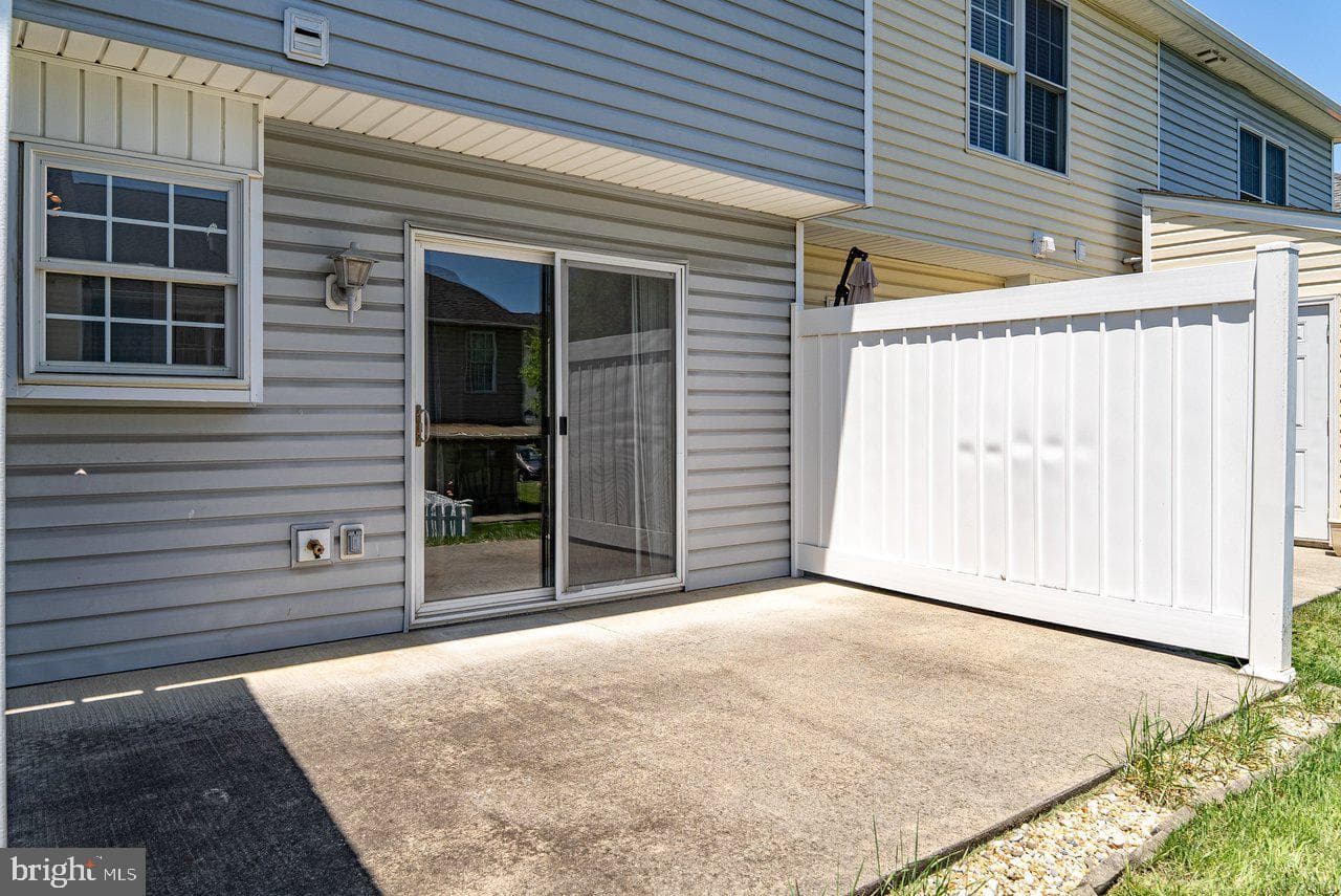 1113 Paul Revere Court photo 22
