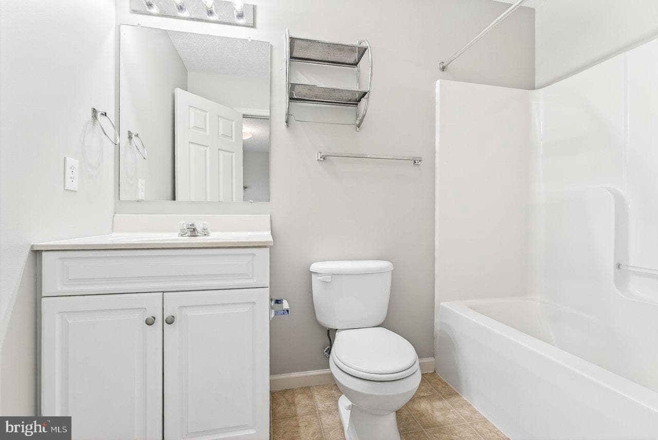 1113 Paul Revere Court photo 39