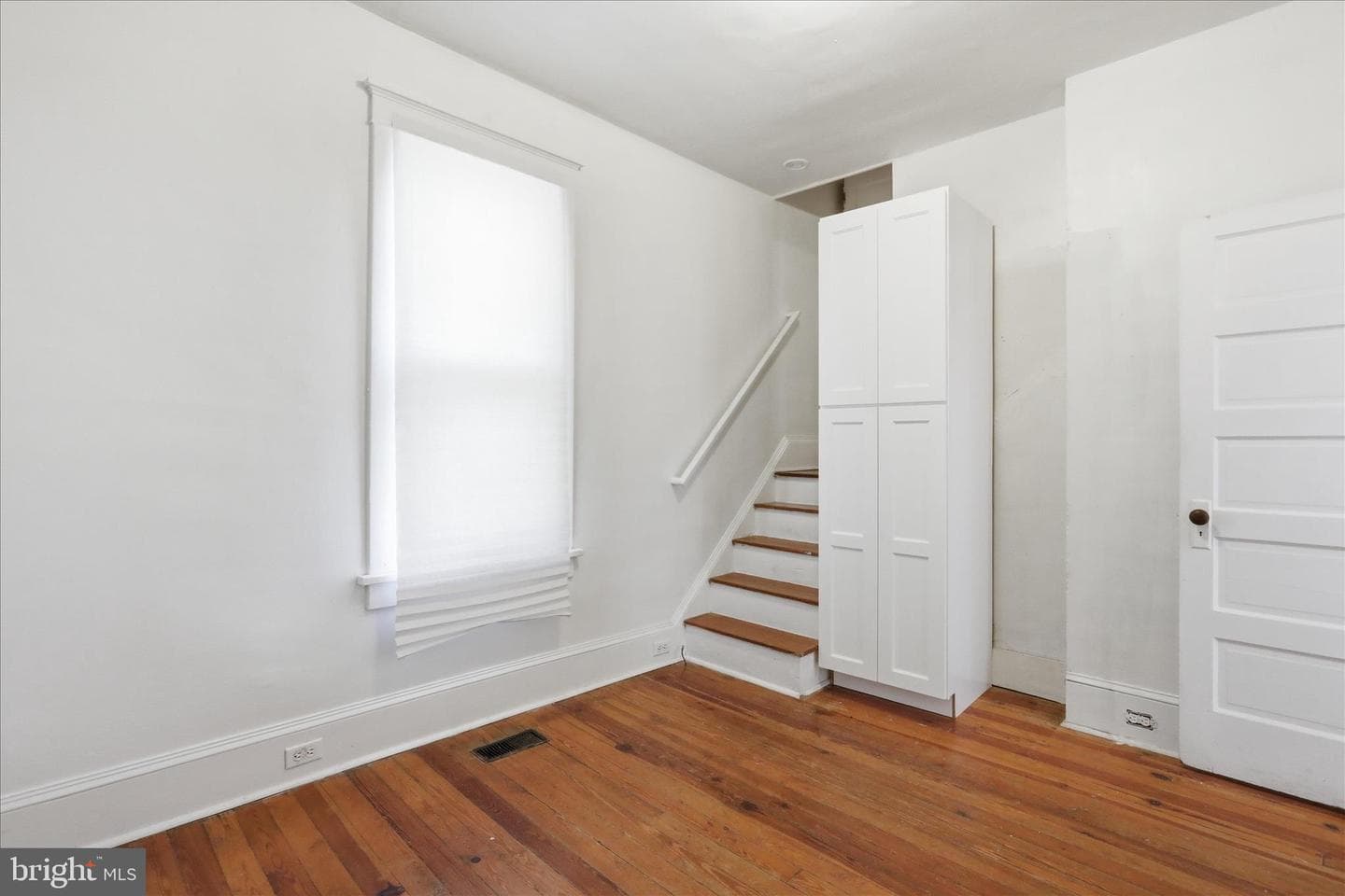 775 Collicello St photo 26