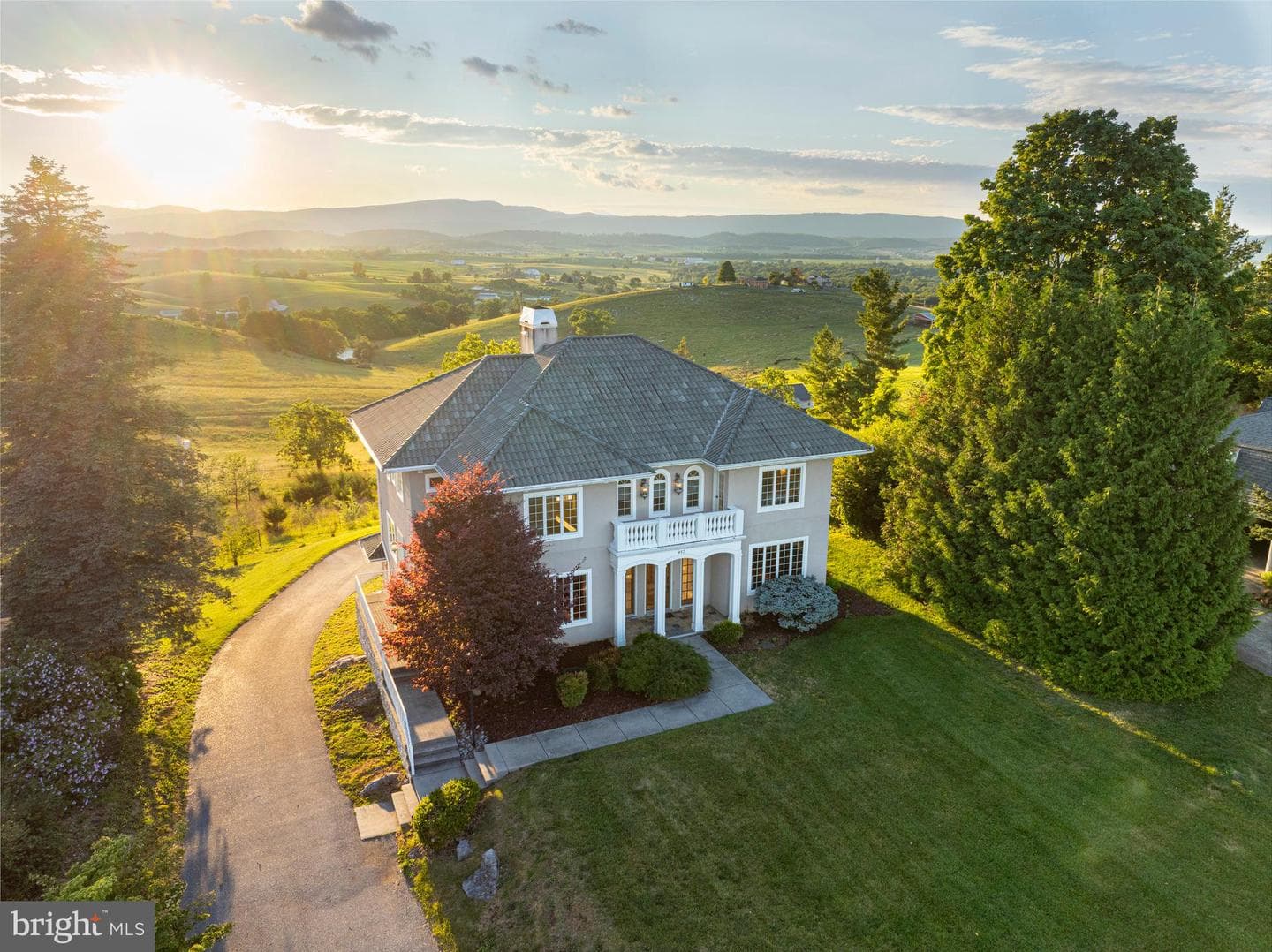 957 Summit Ave, Harrisonburg