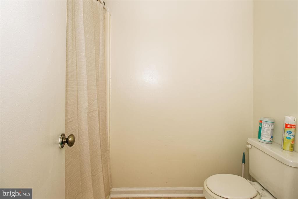 839 Vine Street photo 18