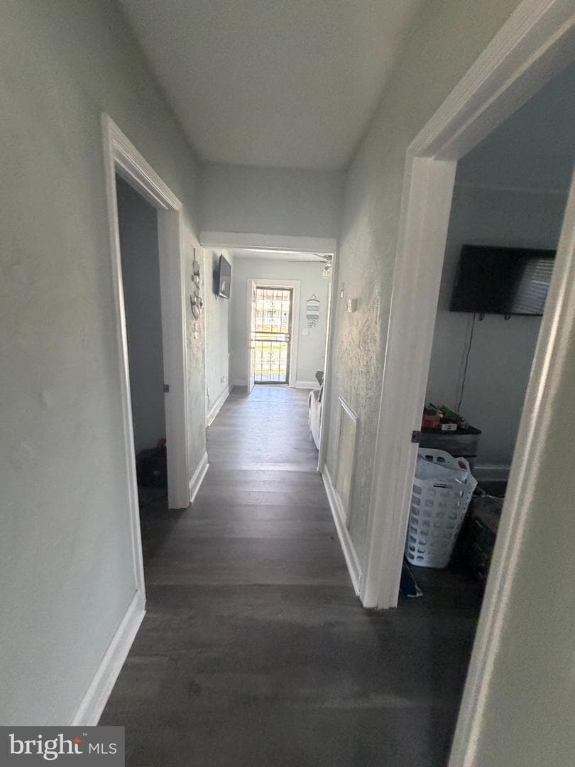 1114 N Mallory Street photo 5