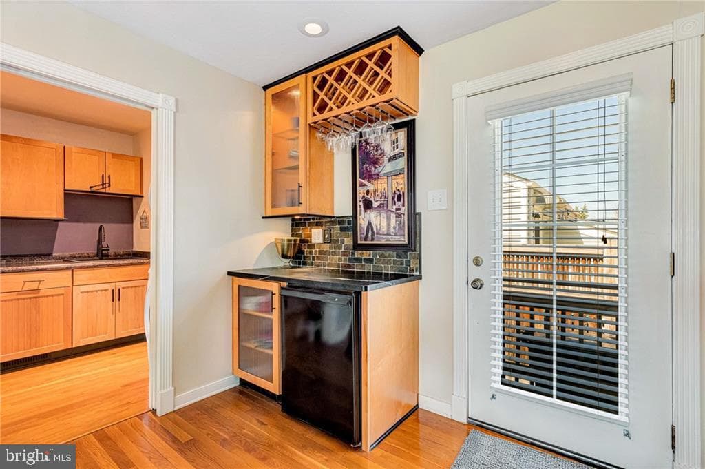5309 Bloomingdale Avenue photo 16